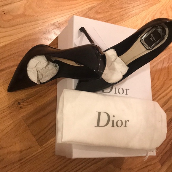 SOLDDDDD Dior Essence Patent Pump - Picture 7 of 7